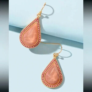 Gold Mauve Beaded Drop Earrings